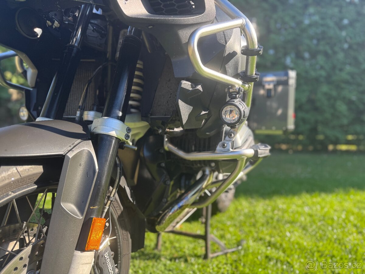 BMW R1200GS ADVENTURE TRIPLE BLACK