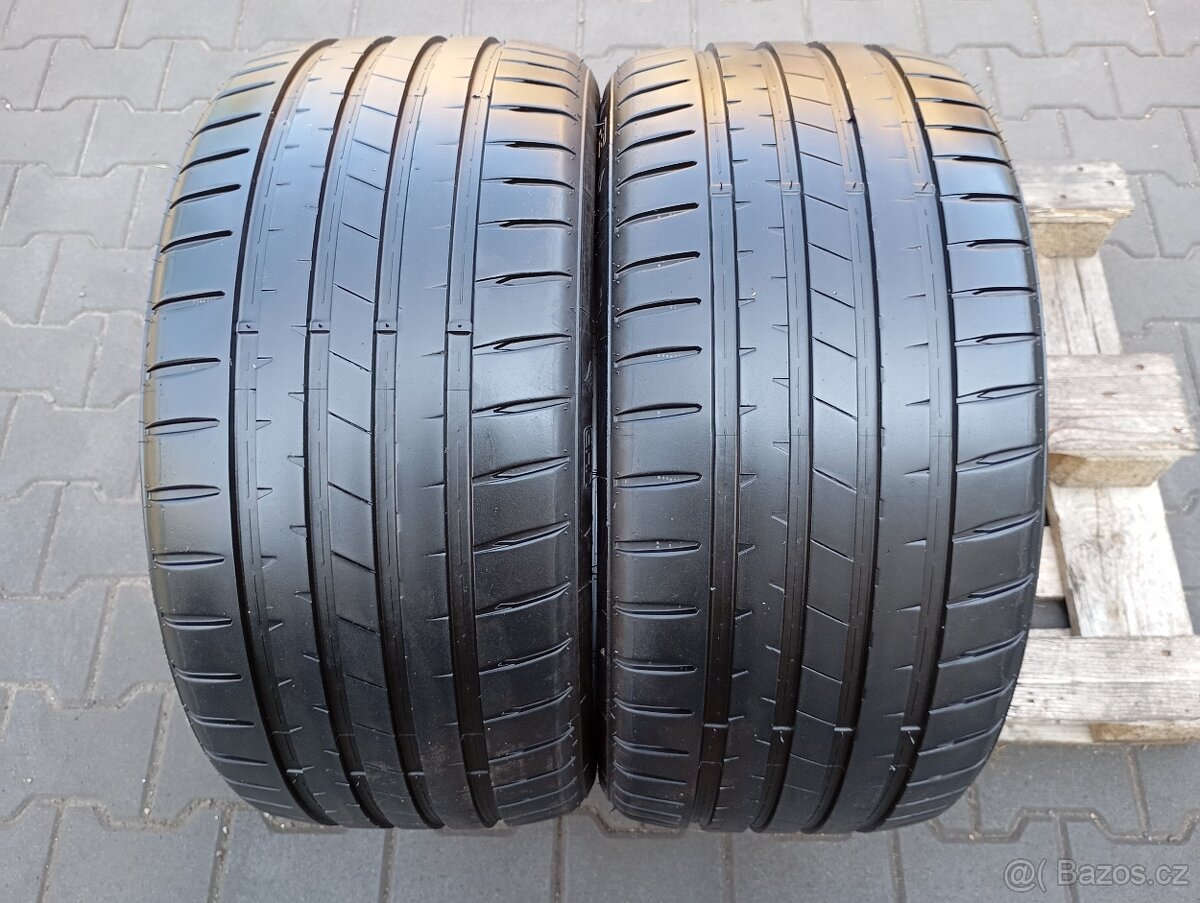 275/35/19 zánovní letní pneu powertrac