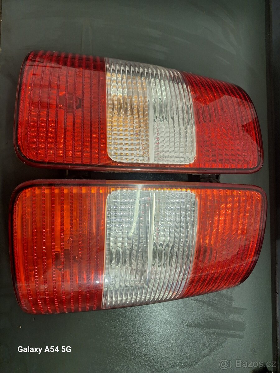 Caddy zadní světla