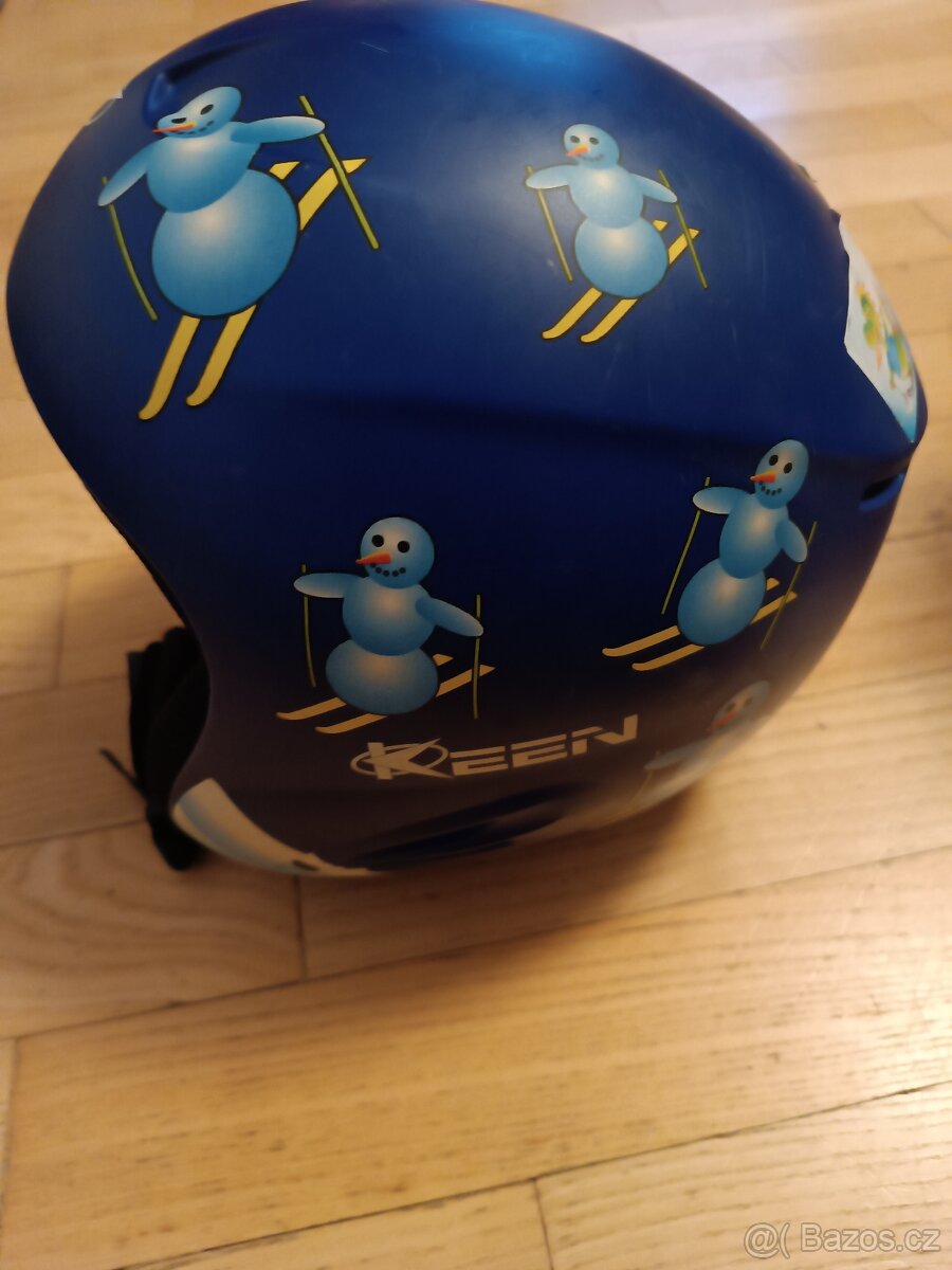 Dětská lyžařská helma