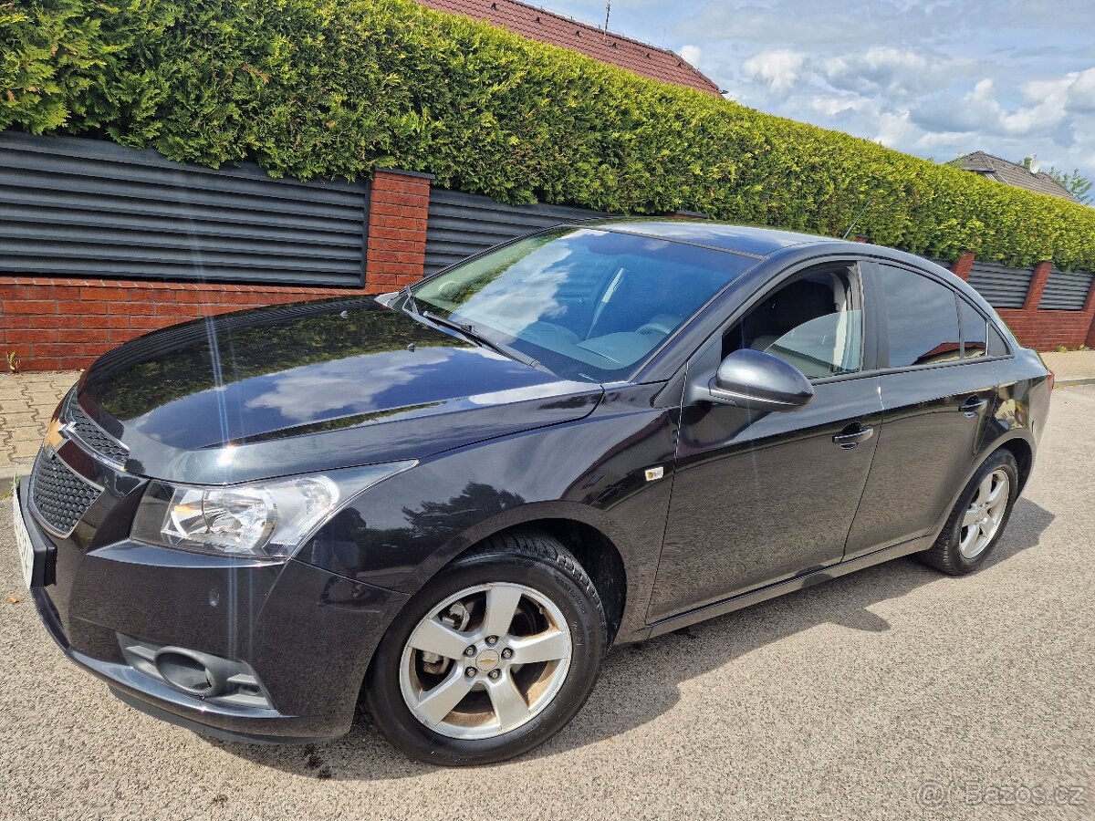 Chevrolet Cruze 1.6 benzin 83 kw
