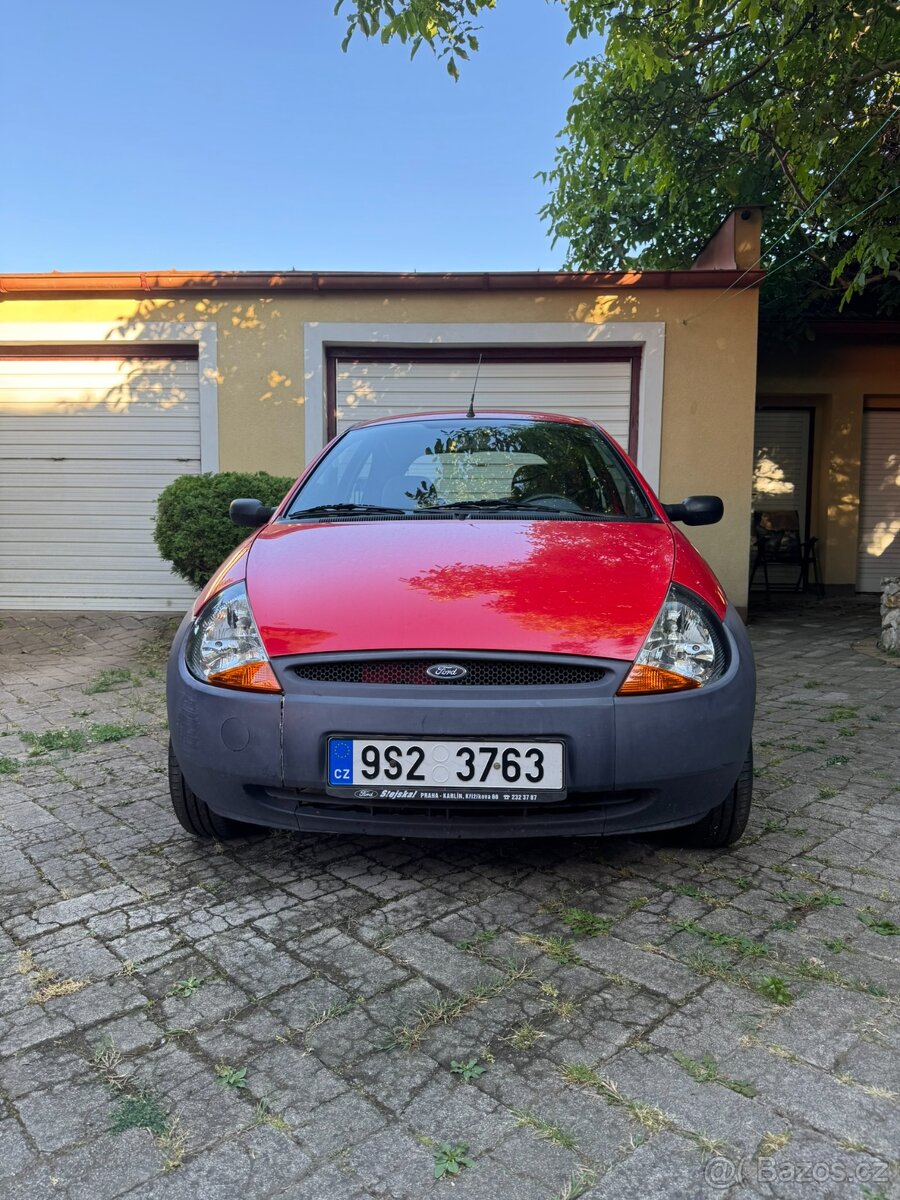 Ford Ka, r. 1998, 1. majitel, jen 41 774 km, garážované