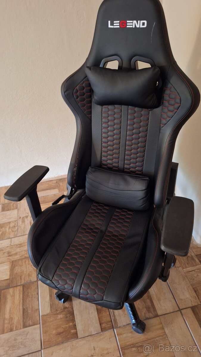 Herní křeslo k PC