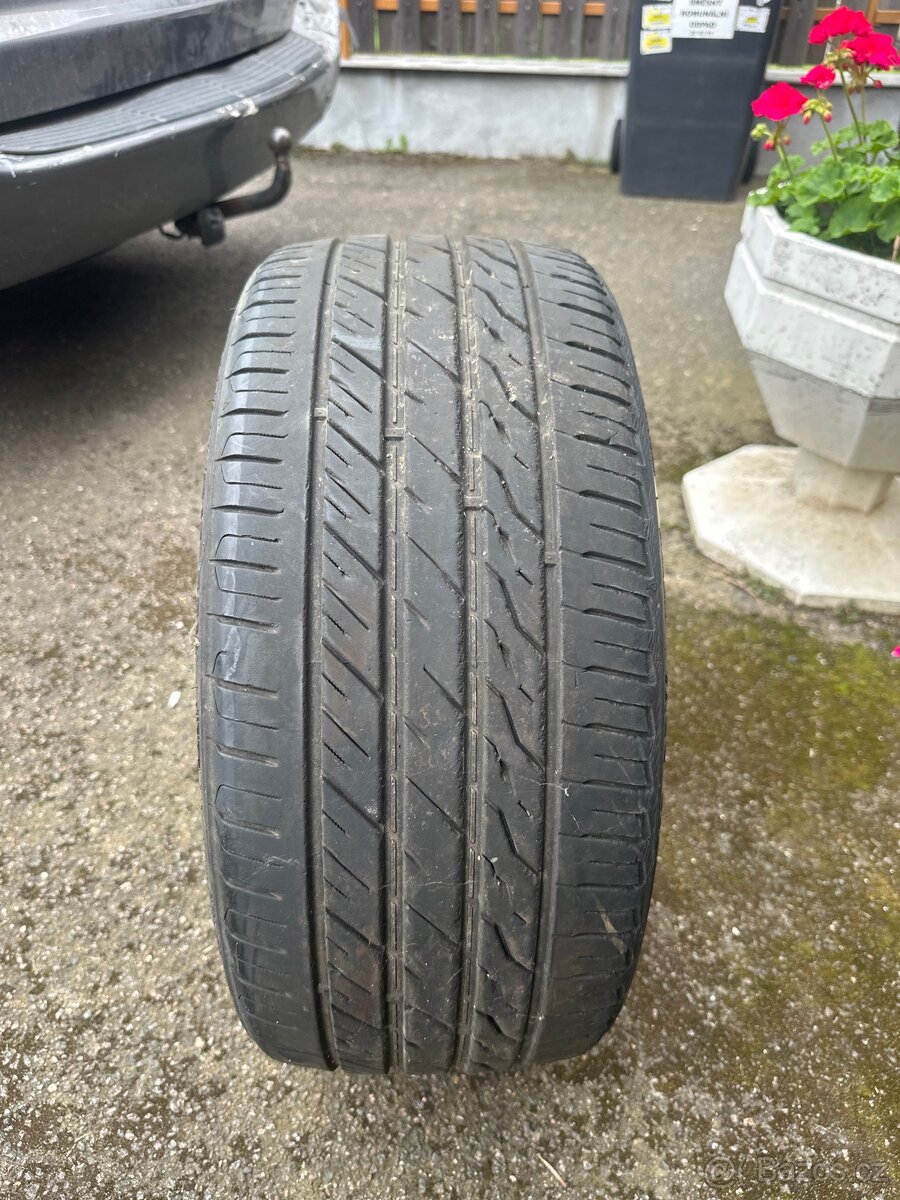 Pneumatika 225/35 R19