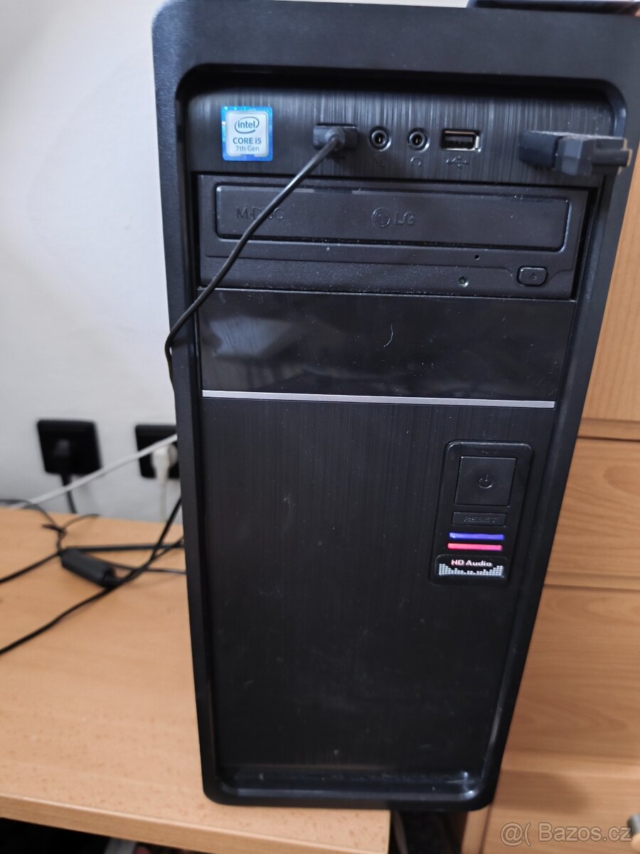 Starší herní pc