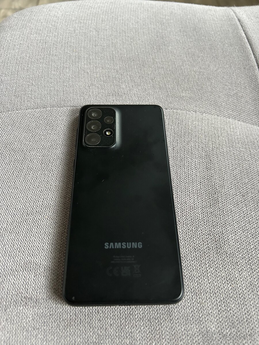 Samsung Galaxy A33 5G – výborný stav