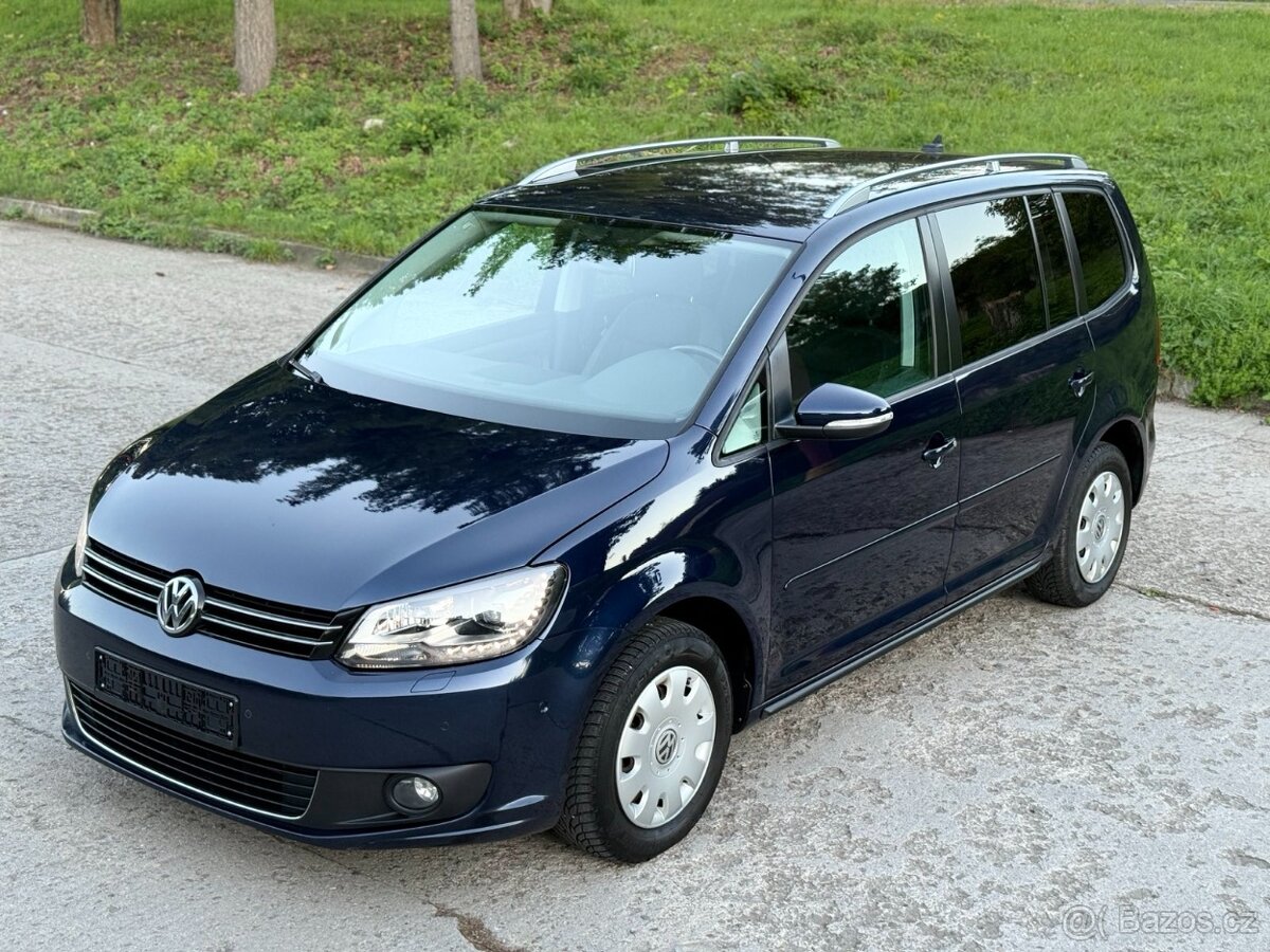 Volkswagen Touran 1,6 TDi HighLine BlueMotion