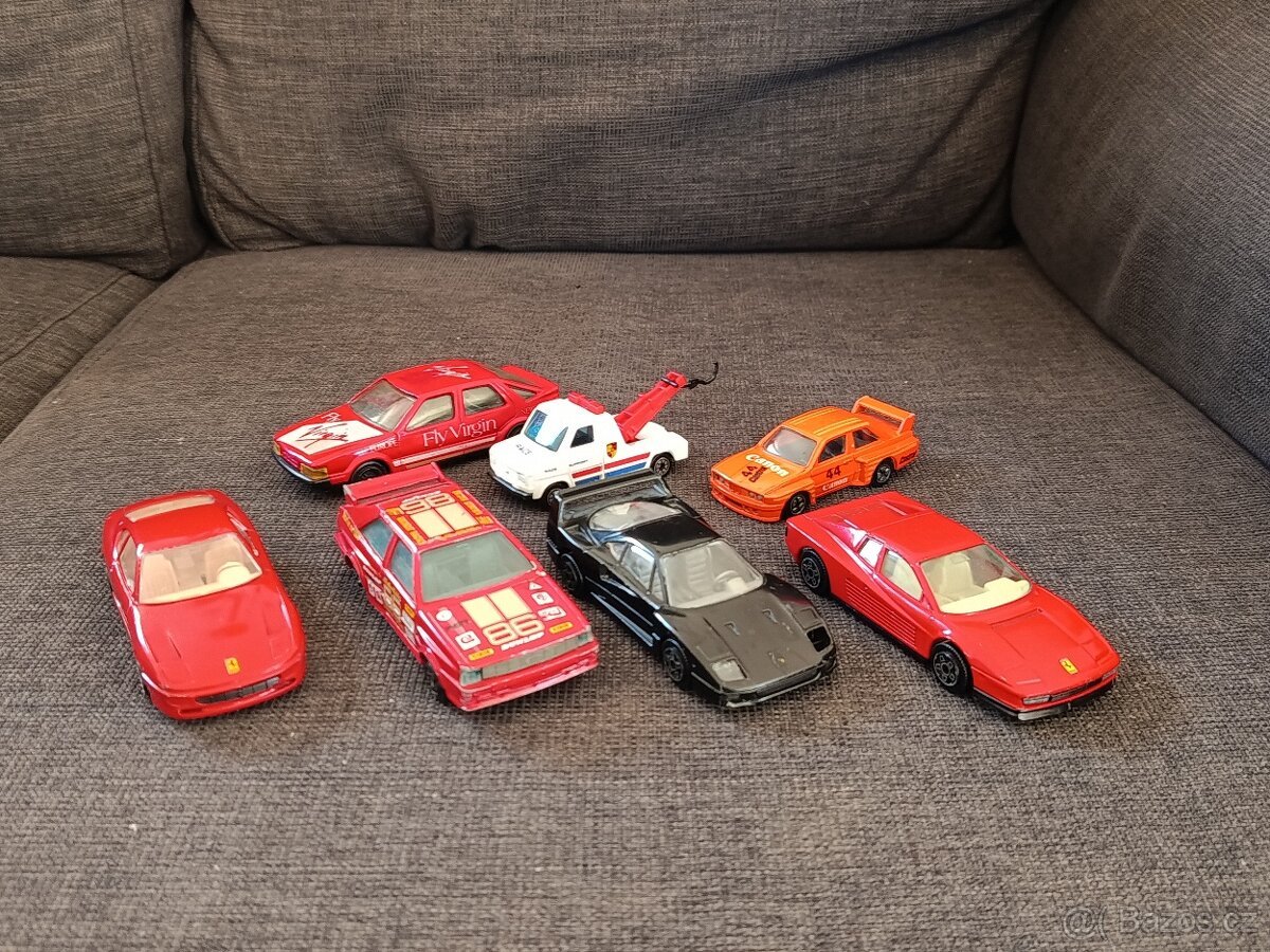 BBURAGO FERRARI, AUDI + CORGI SAAB, BMW A TRANSIT