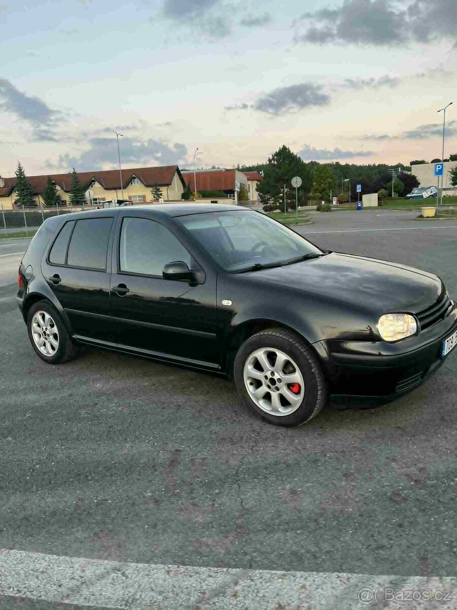 VW GOLF SPECIAL EDITION  1.9 TDI 74KW PD