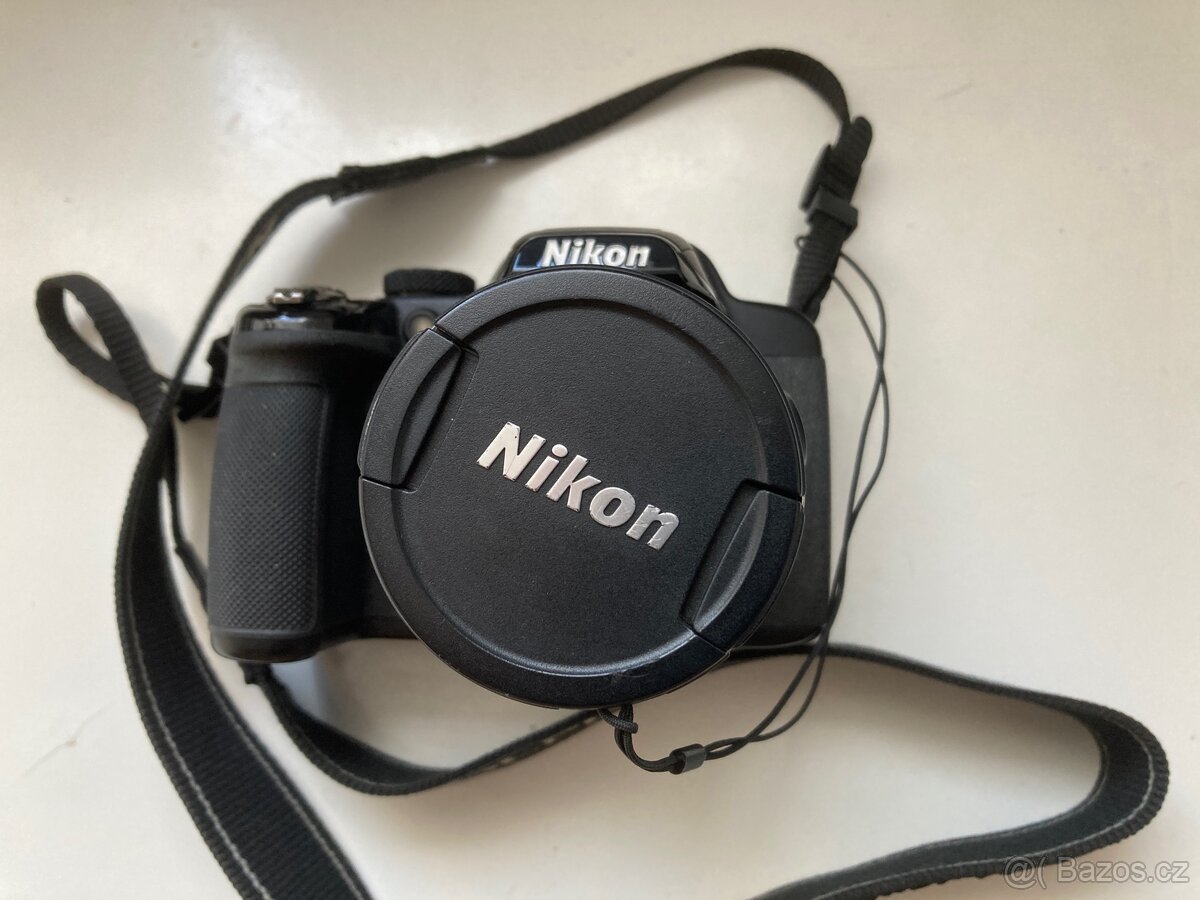 Nikon Coolpix P520