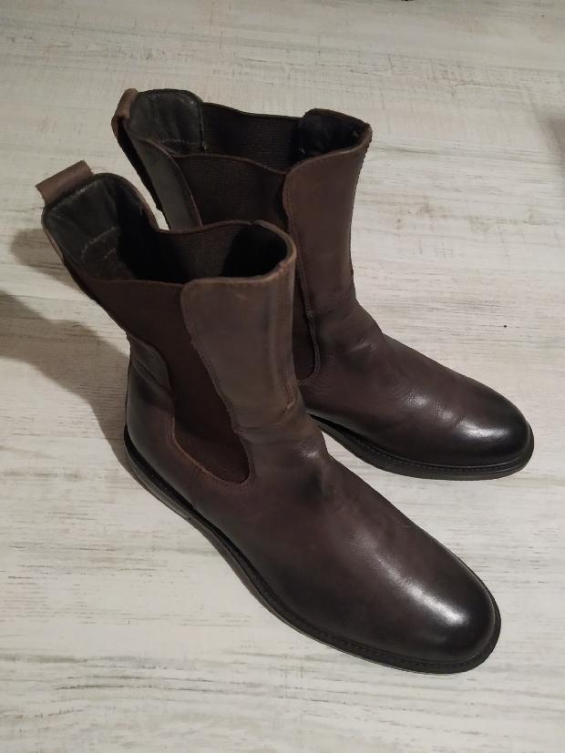 PRODÁM DÁMSKÉ KOTNÍKOVÉ KOŽENÉ BOTY vel. 39