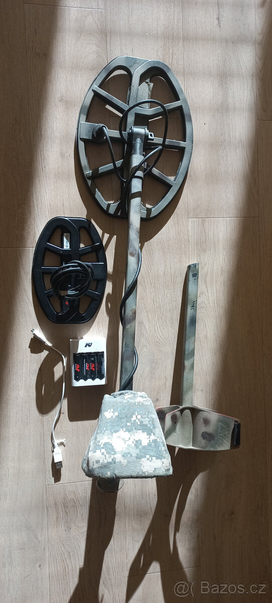 Detektor Minelab Vanquish 540 Pro Pack+Pro Find 35