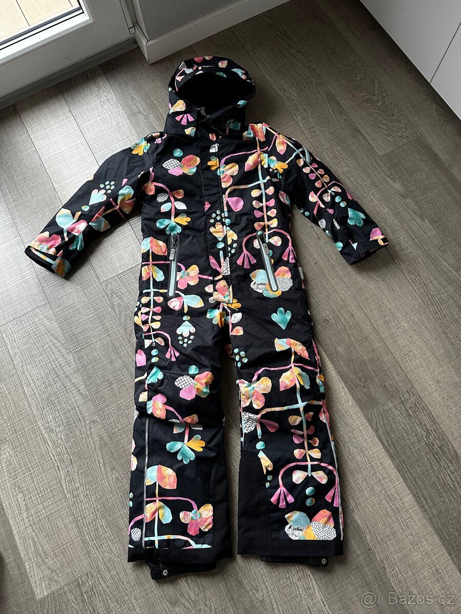 Holčičí kombinéza Reima vel.122