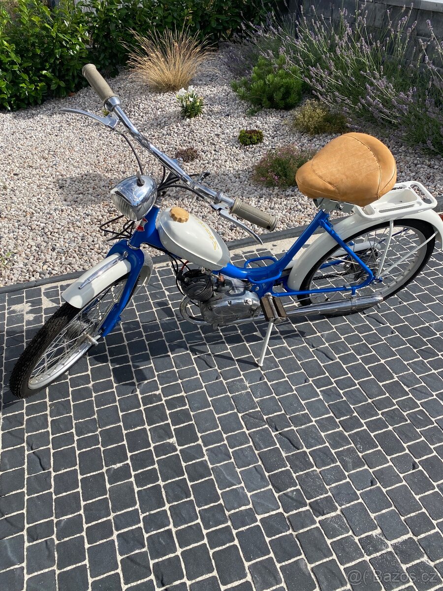 Prodám Stadion S11 r.v.1958