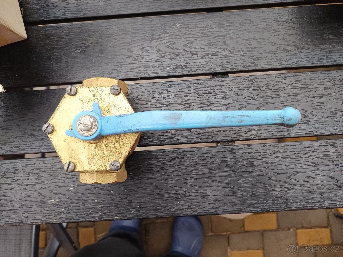 Kulový ventil mosaz  50 a 40mm rozebiratelný