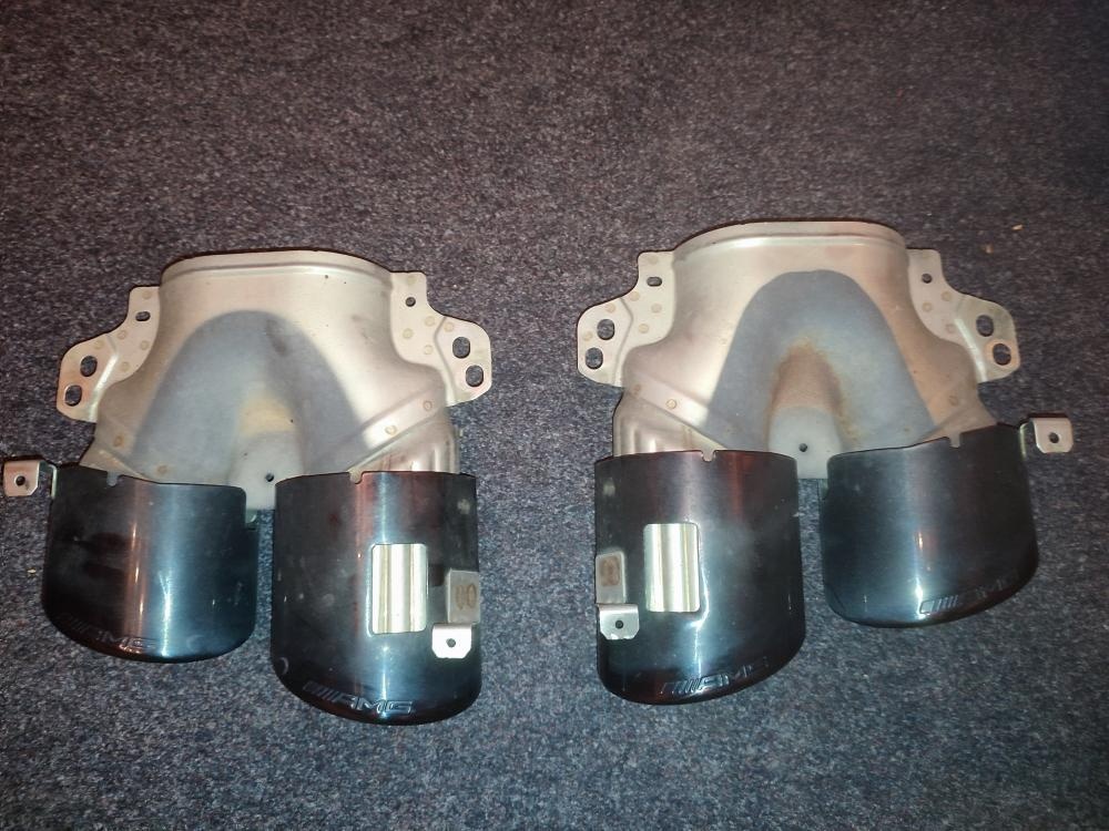 Koncovky výfuku Mercedes-Benz GLA 45s AMG