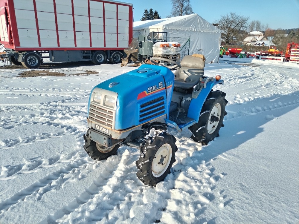 Malotraktor 3 válcový Iseki SIAL 5