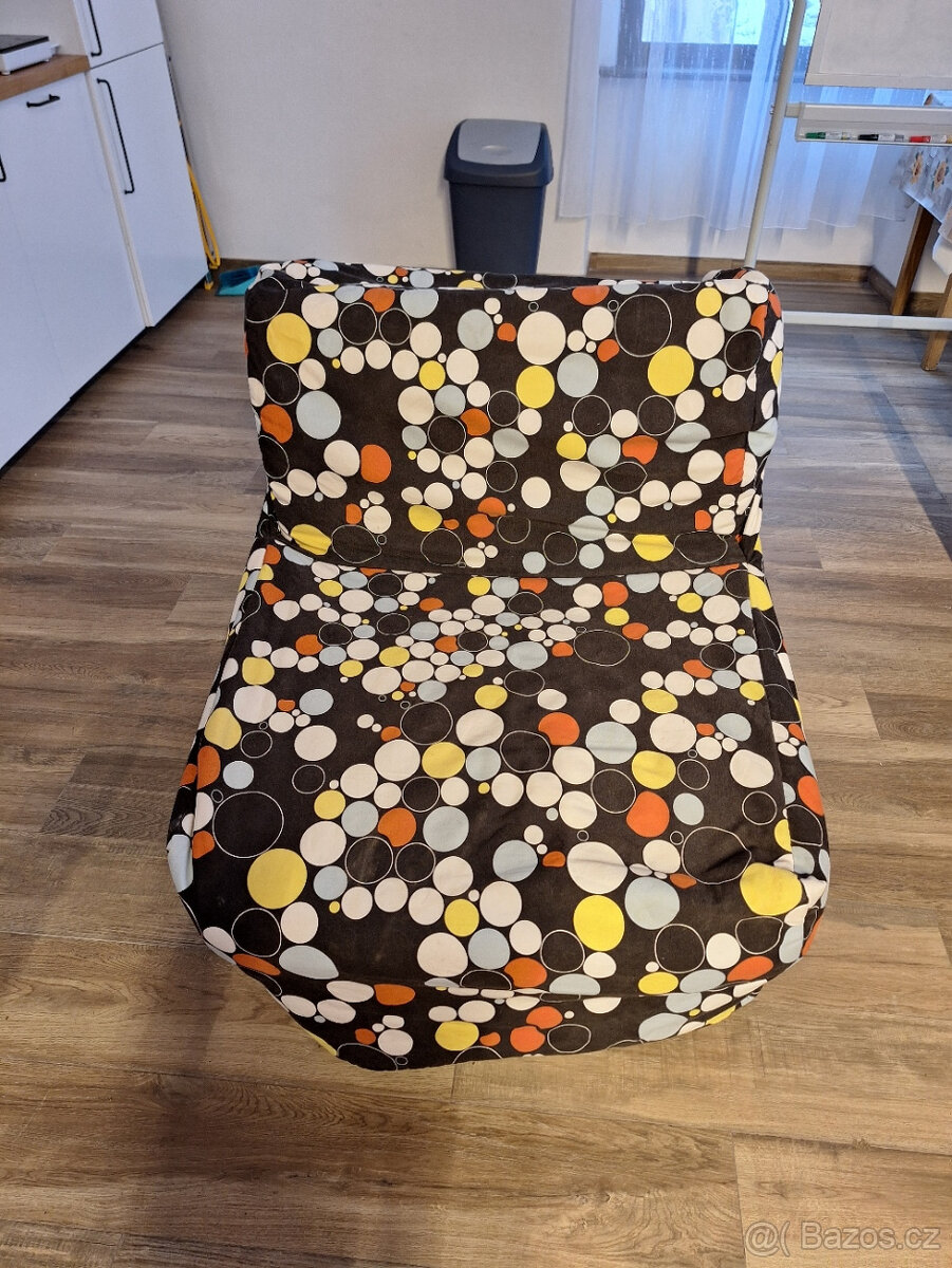 Křeslo rozložitelné na spaní