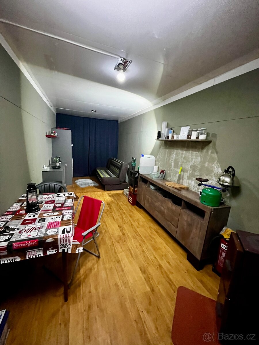 Obytny kontejner, sklad 6x2,5m