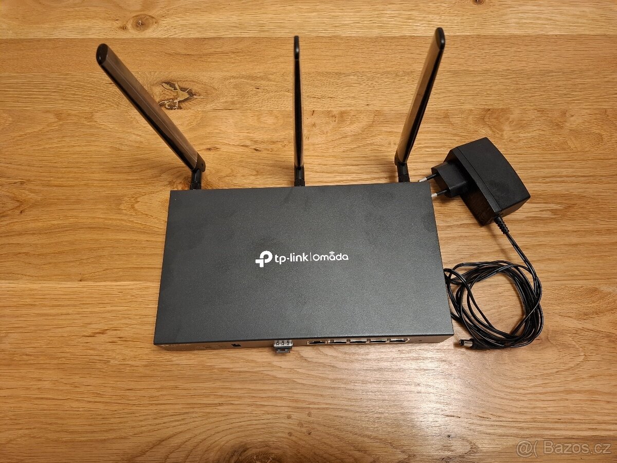 WiFi router TP-link ER706W