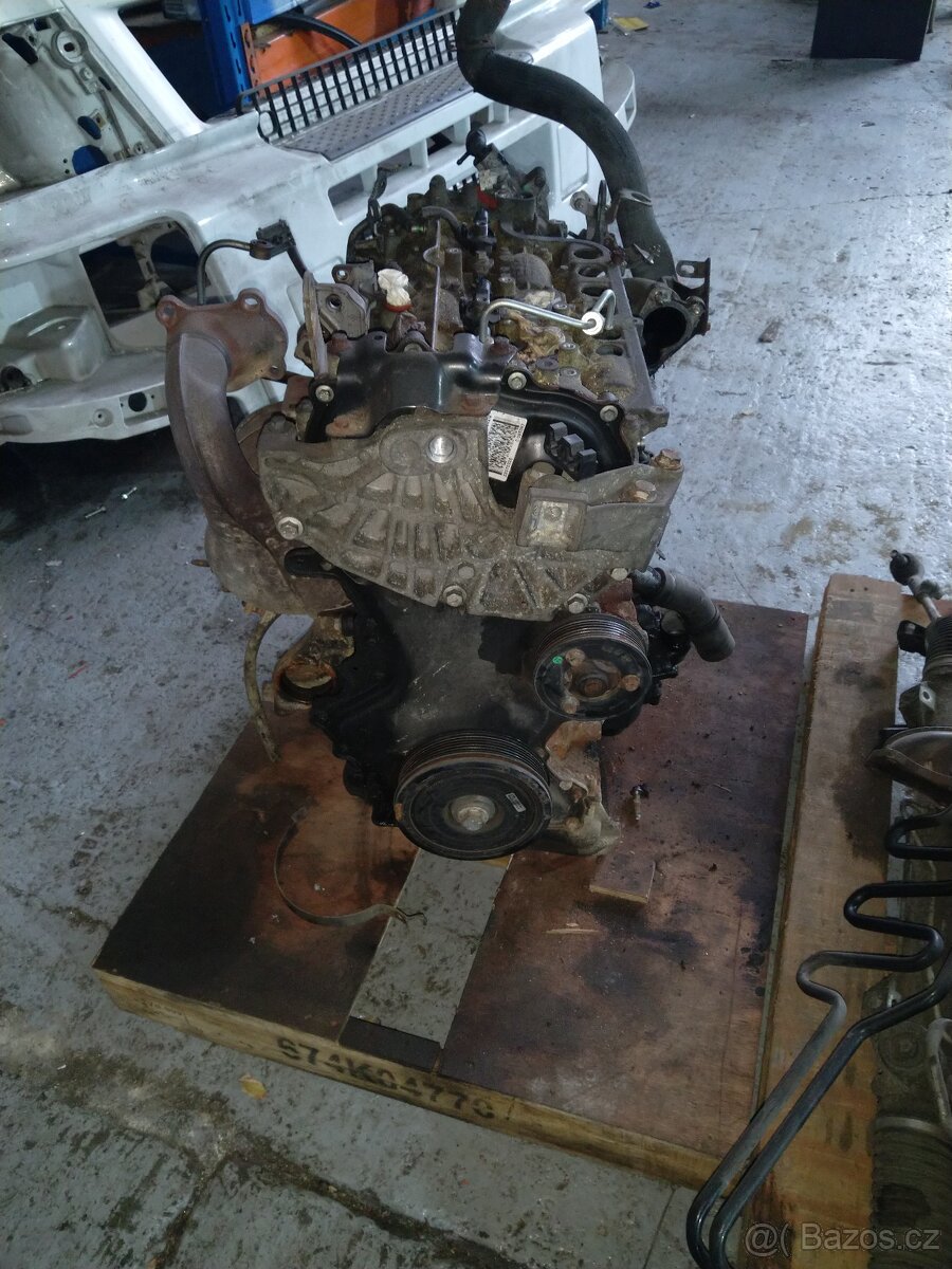 Motor 2.0dci 115 z Trafic 2 2008