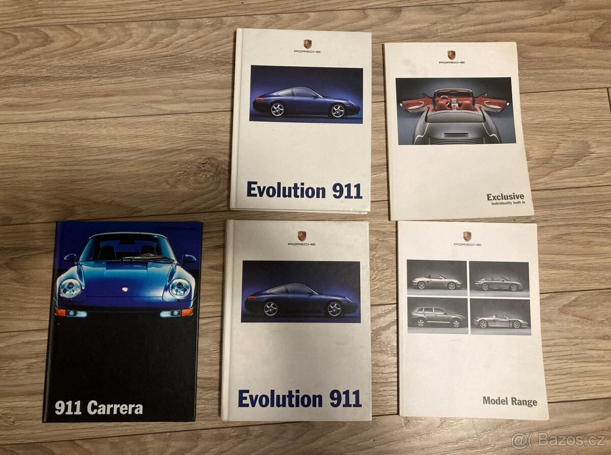 Prospekty katalogy knihy Porsche 911