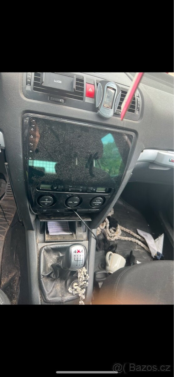 2 din rádio Škoda Octavia 2
