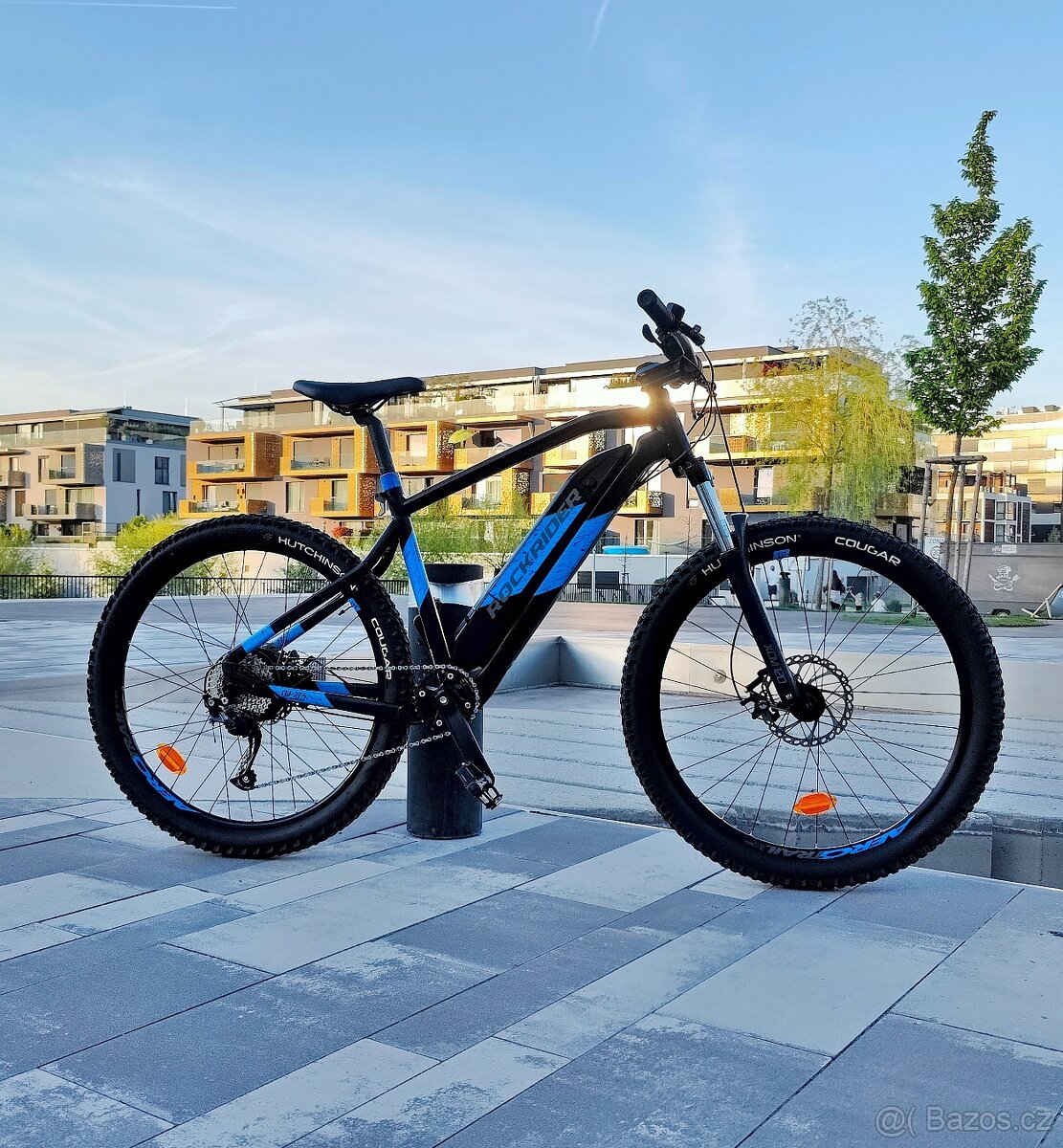 Rockrider E-ST500 (Decathlon) M na 175-185 cm kola 27,5