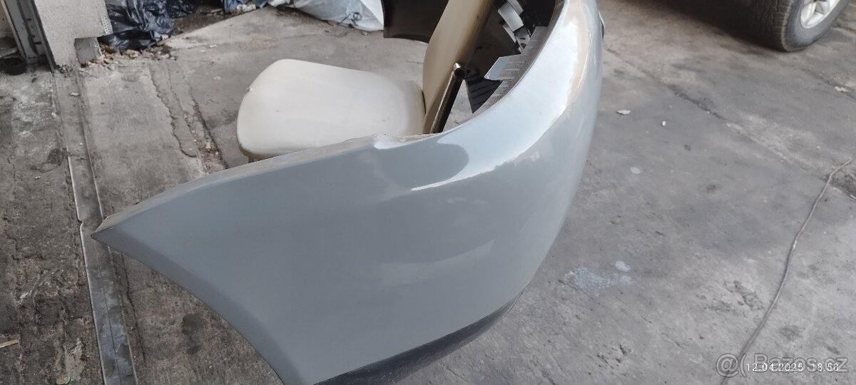 Zadní nárazník Audi a3