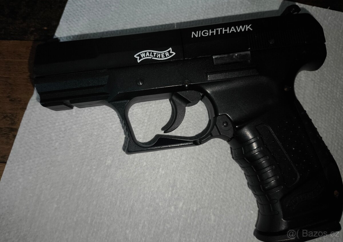 Vzduchová pistole. carl walther 177cal 4.5mm