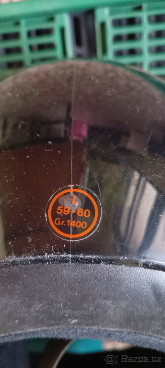 Přilba na moto