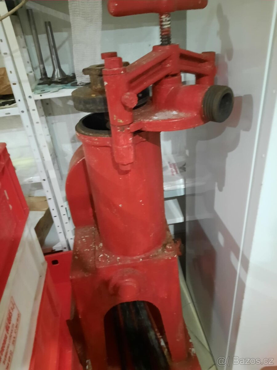 Plnička/narážečka klobás