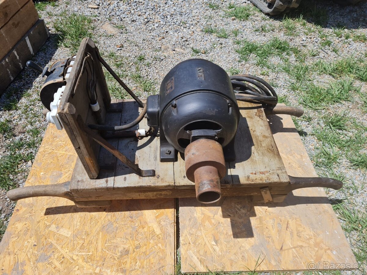 Prodám elektromotor SVĚT (Brno – Židenice),