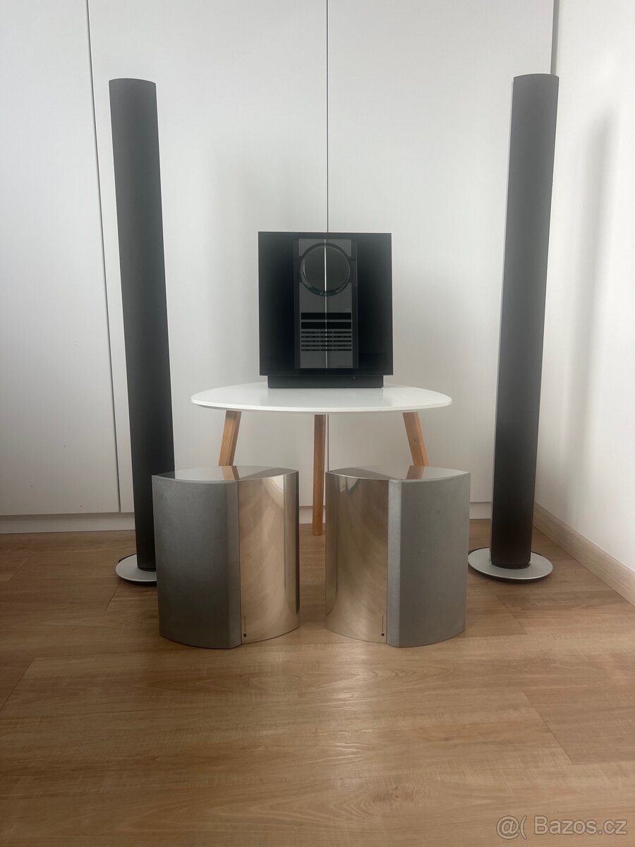 Bang & Olufsen B&W