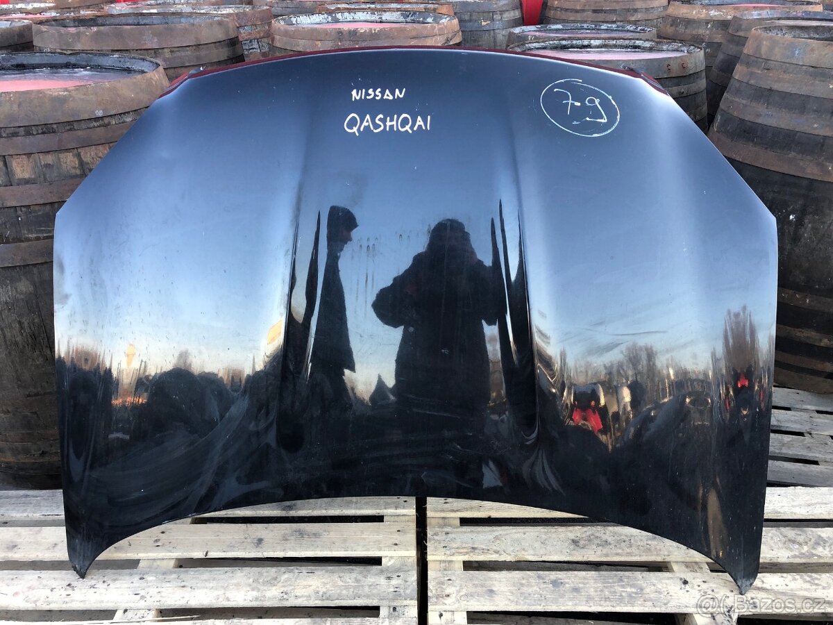Kapota Nissan Quasqai