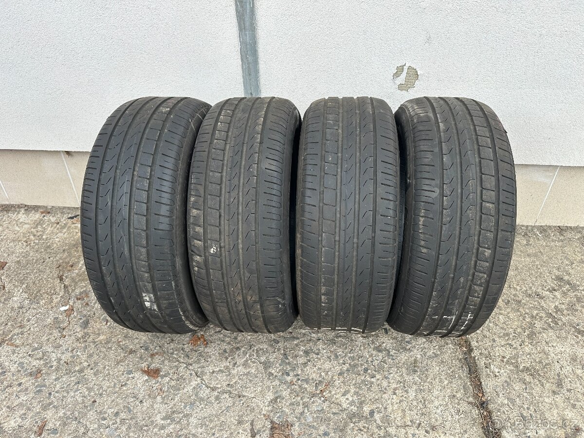 Letní pneu Pirelli Cinturato P7 215/55 R16 97H