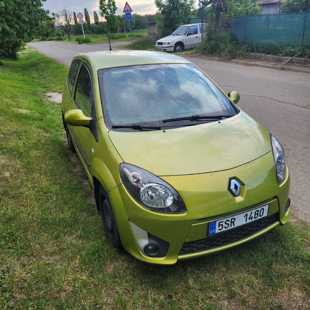 RENAULT TWINGO 2 II 1.2 BENZIN 43KW 2009