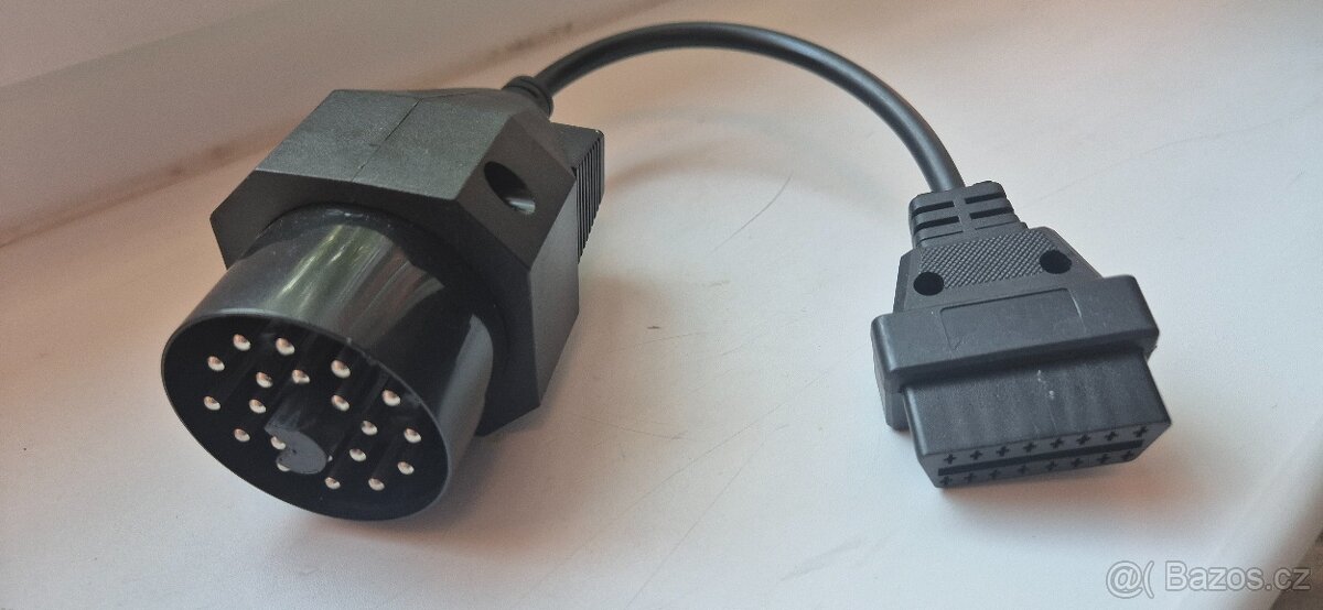 Diagnostický adaptér OBD2 na 20pinový adaptér BMW. Je nový