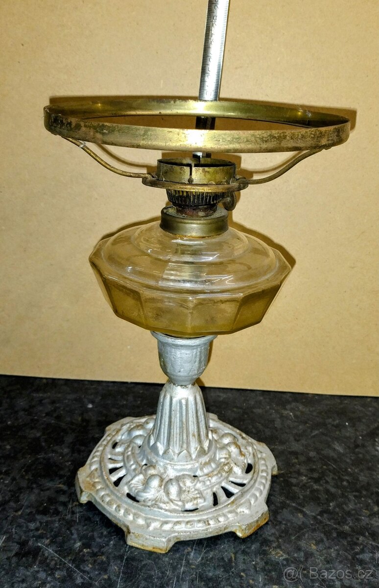 Petrolejová lampa