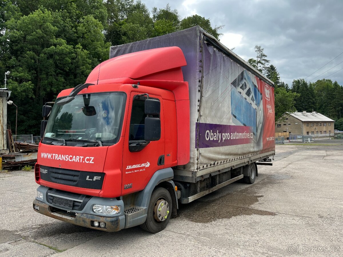 DAF LF45.220 plachta