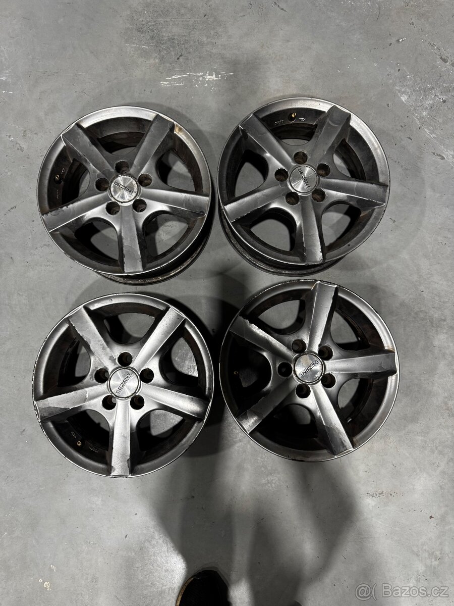 ALU KOLA DEZENT 5x100 FABIA