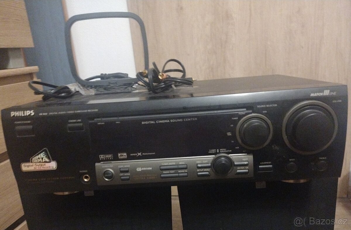 Digital Audio/Video Surround Receiver - Philips FR965