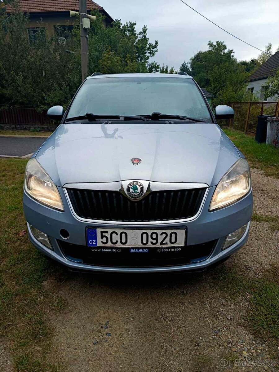 Prodám Škodu Fabia 2 combi Facelift. 1.2.63kw rok výroby 201