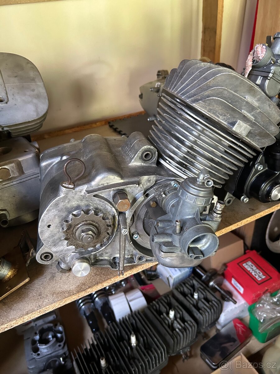 Jawa 90