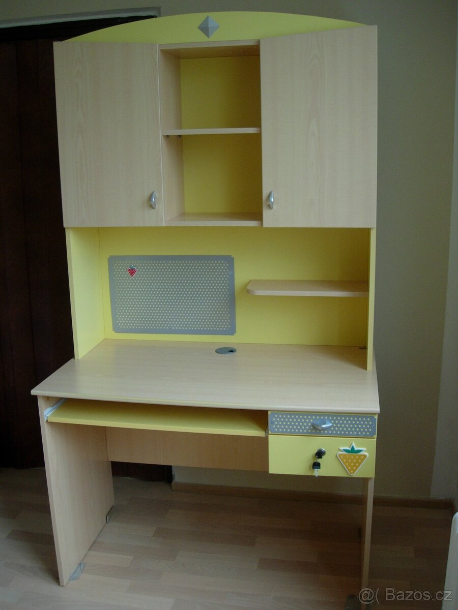 Dětský - studentský nábytek Čilek .