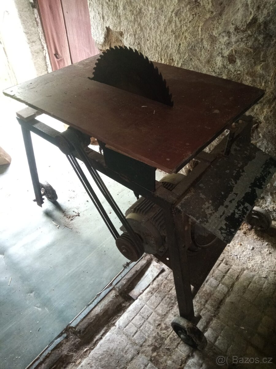 cirkulárka, váha, kára