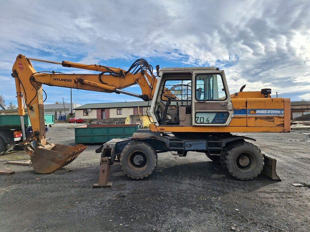 Hyundai Robex 200W-2