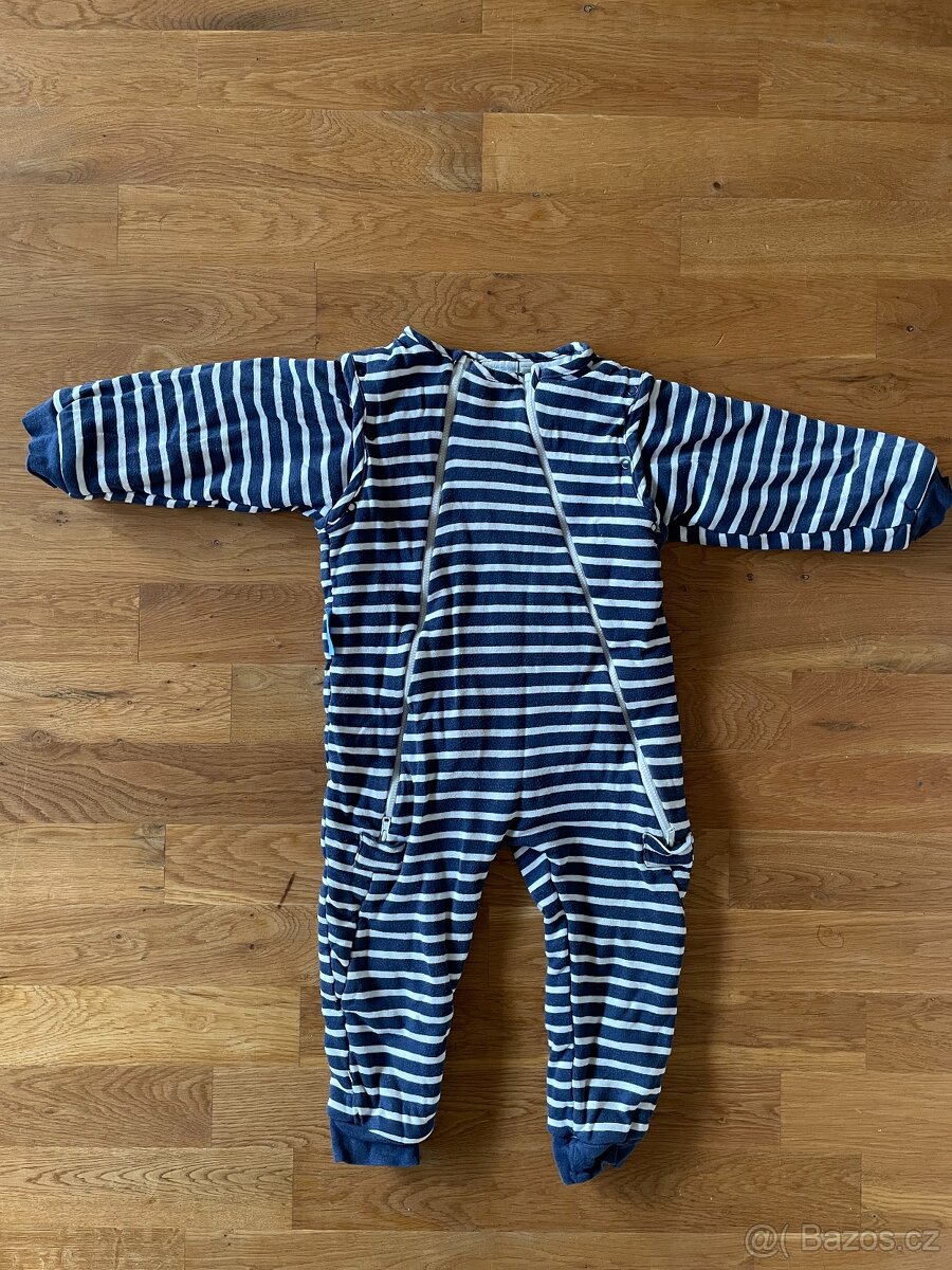 Overal / pyžámko / kombinézka
