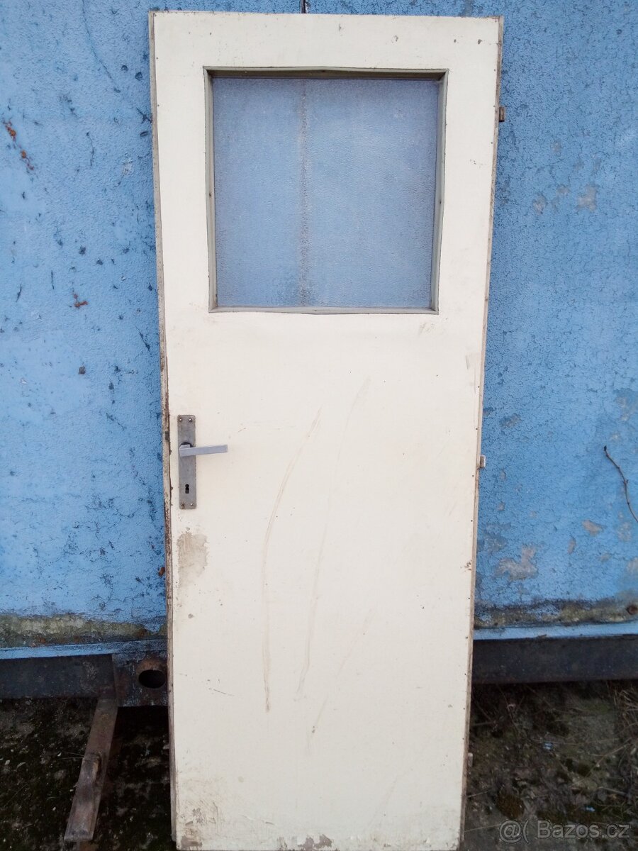 Prodám interiérové dveře