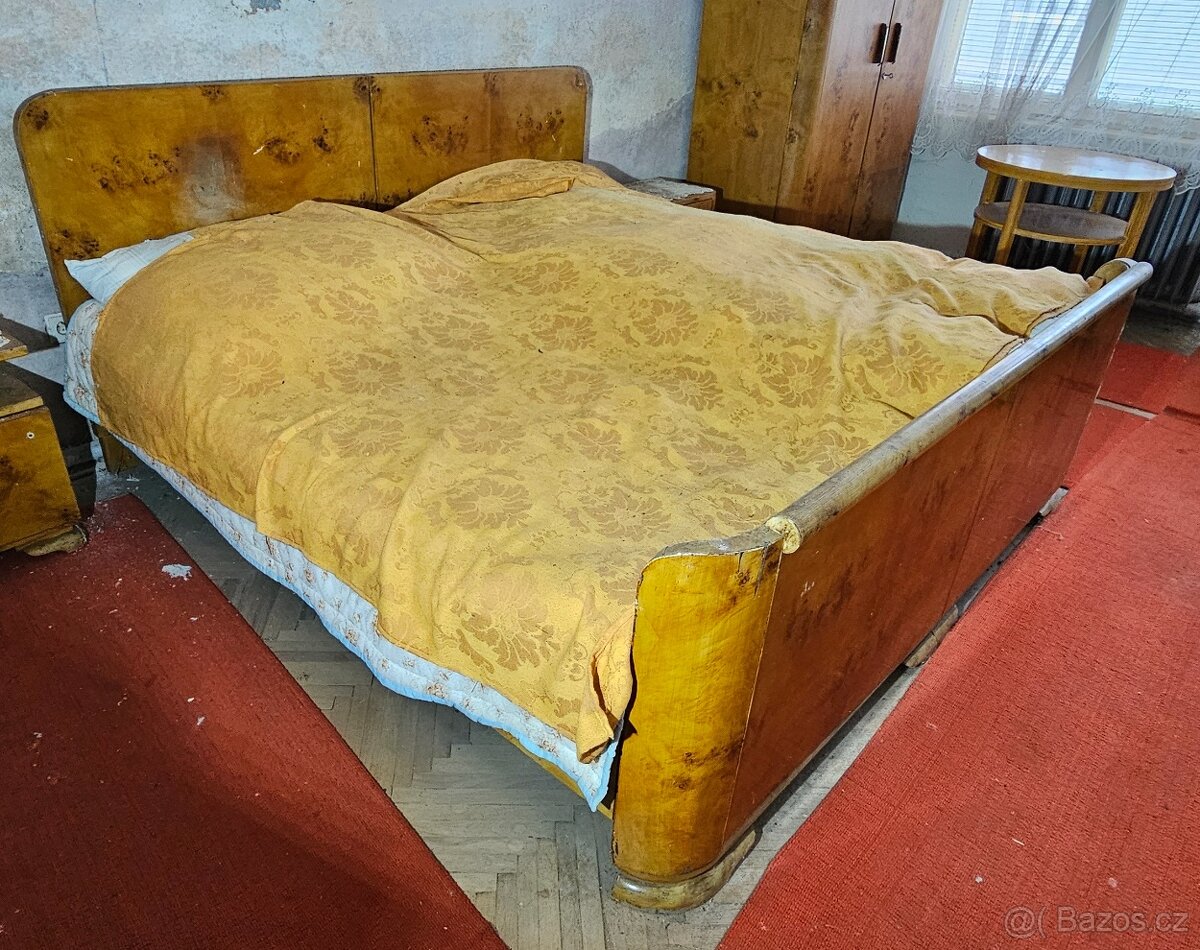 Postel za odvoz - retro